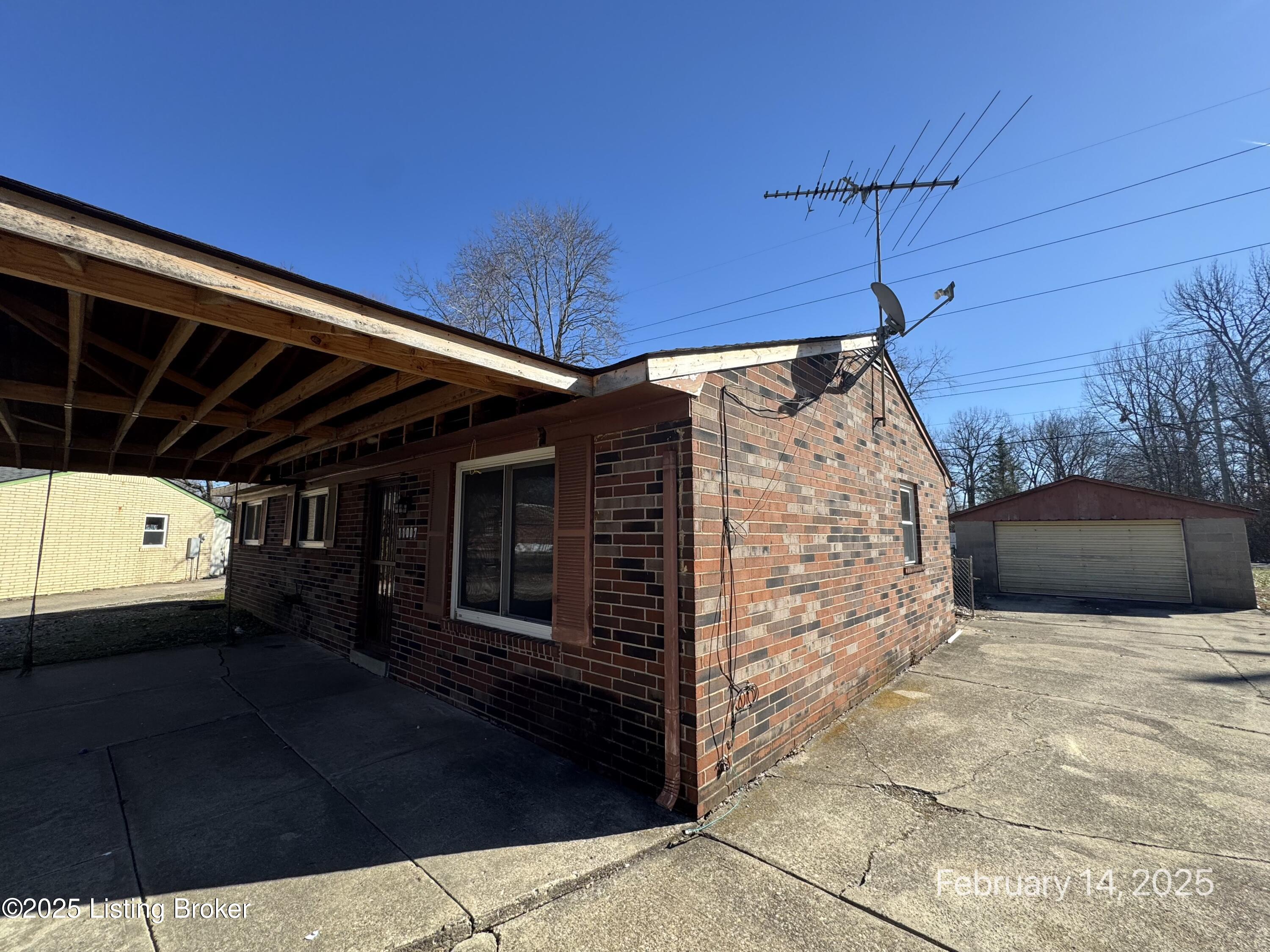 11007 Marbado Ct, Louisville, Kentucky image 20