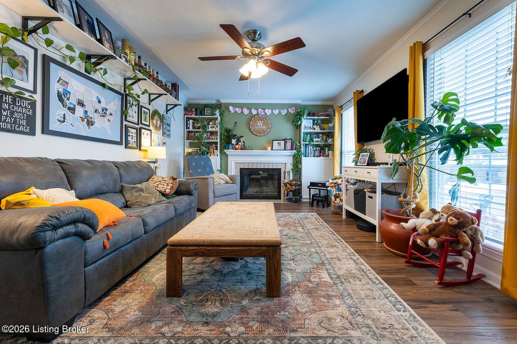 Photo of 8903 Threpio Ct, Louisville, KY 40299 (MLS # 1708476)