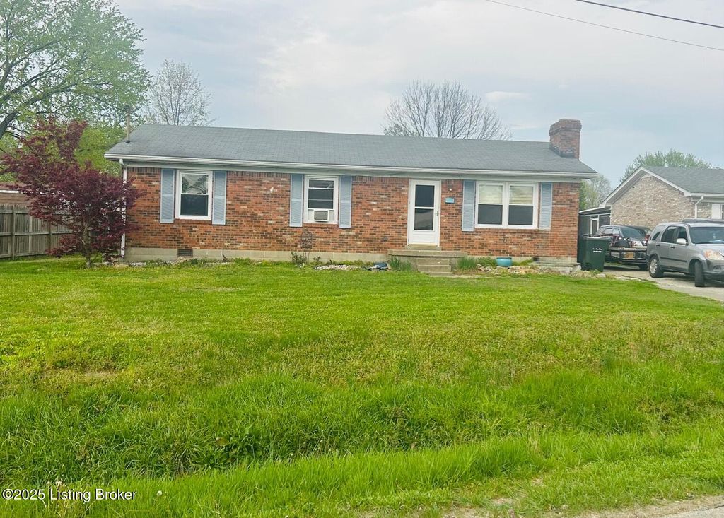 Photo of 410 Concord Dr, Mt Washington, KY 40047 (MLS # 1684814)