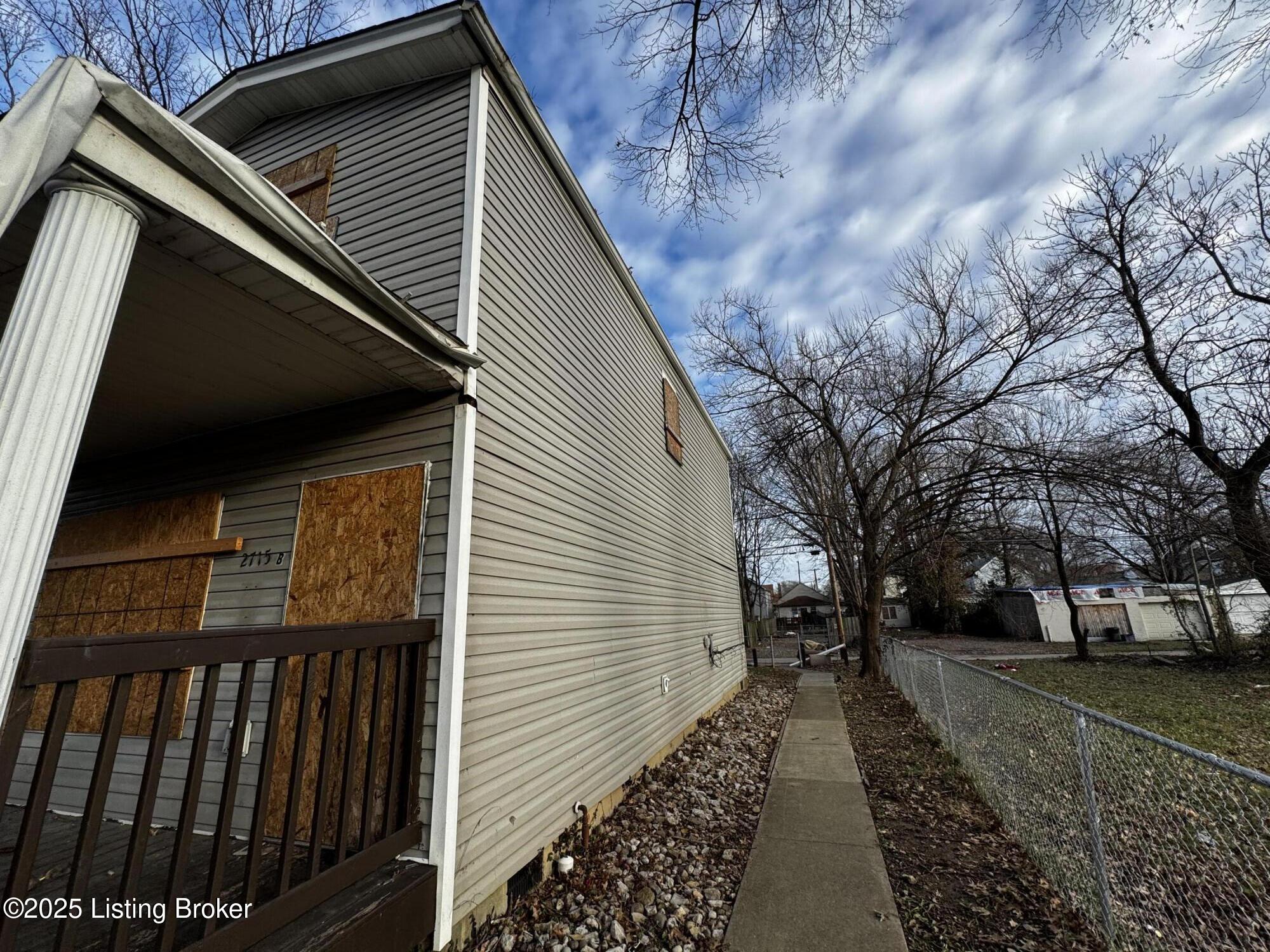 2715 Saint Xavier St, Louisville, Kentucky image 9