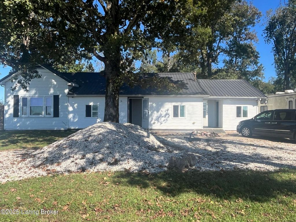 Photo of 2296 Beaver Dam Church Rd, Brownsville, KY 42210 (MLS # 1700884)