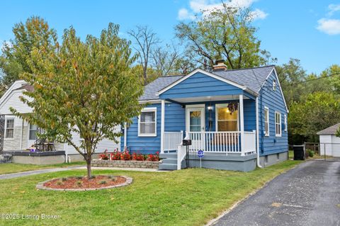 Photo of 3321 Oleanda Ave, Louisville, KY 40215 (MLS # 1702273)