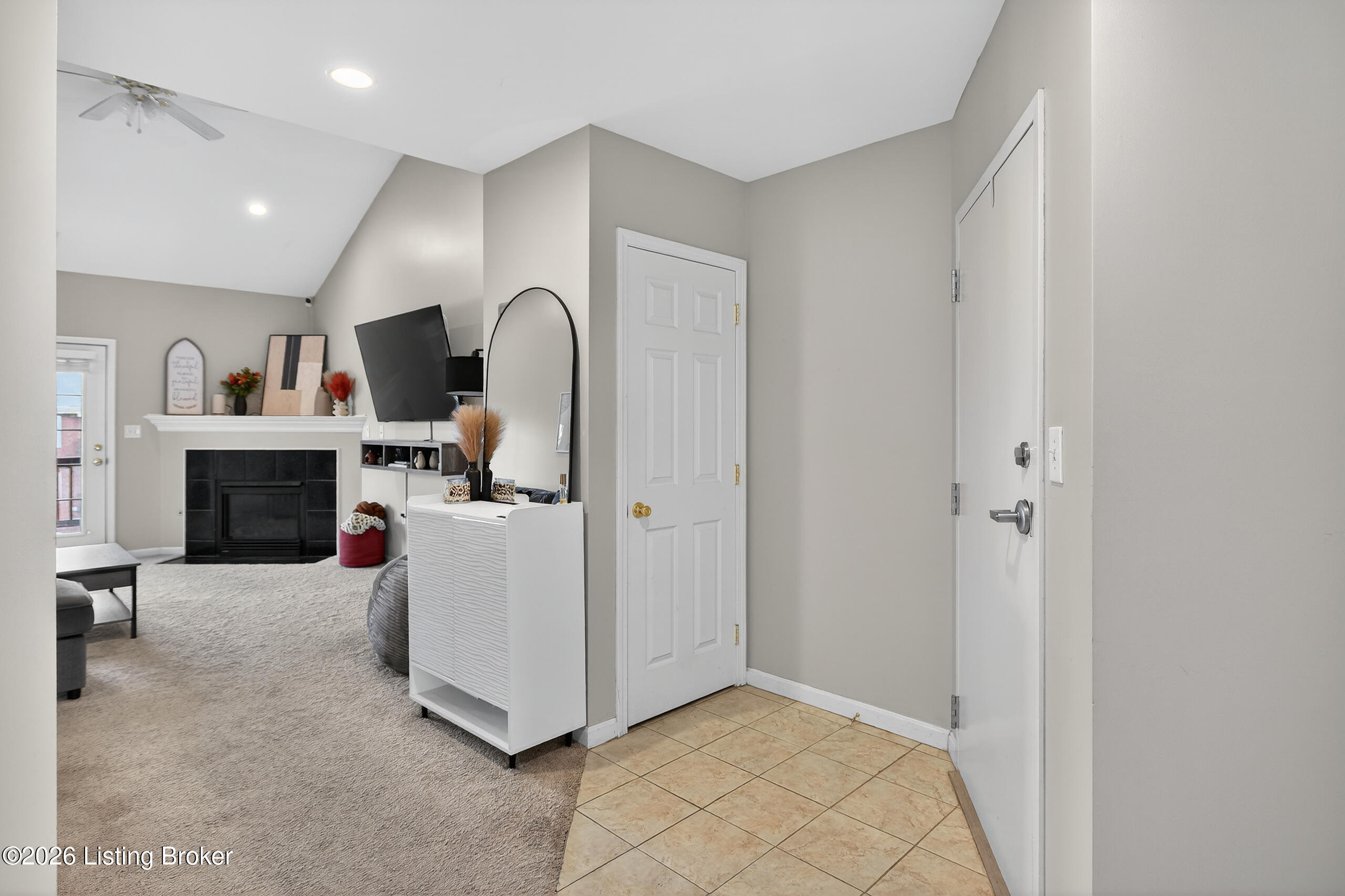 9316 Pine Lake Dr 202