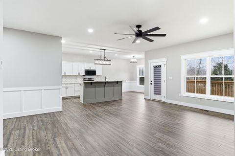 Homes For Sale - 3054 Barlows Brook Rd<br/> Shelbyville, KY 40065