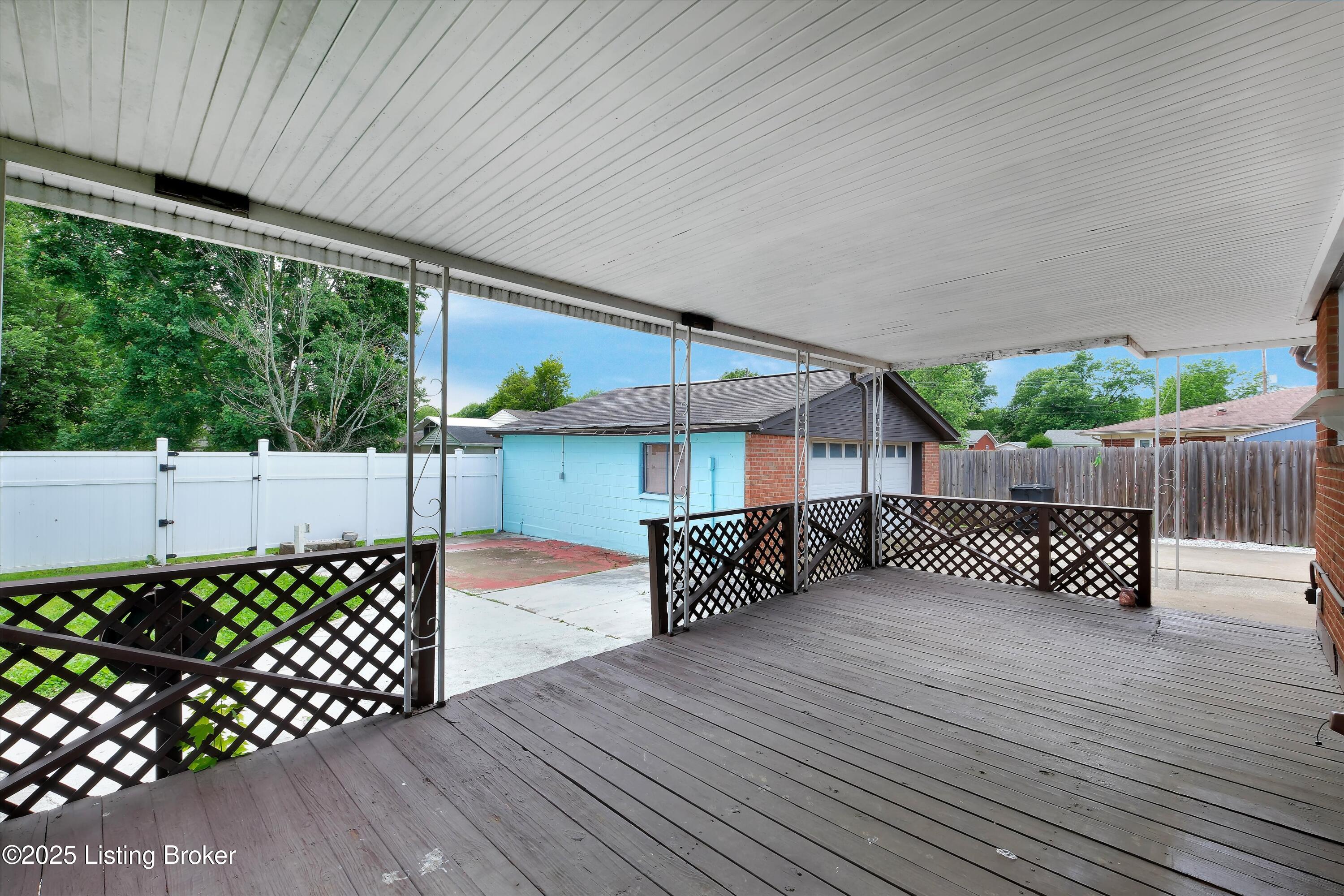3904 Oakleaf Ln, Louisville, Pennsylvania image 33