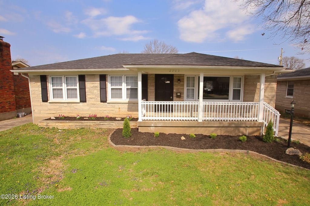Photo of 2905 Nepperhan Rd, Louisville, KY 40218 (MLS # 1712625)