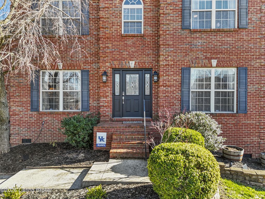Photo of 992 Fiddler Creek Way, Lexington, KY 40515 (MLS # 1710433)