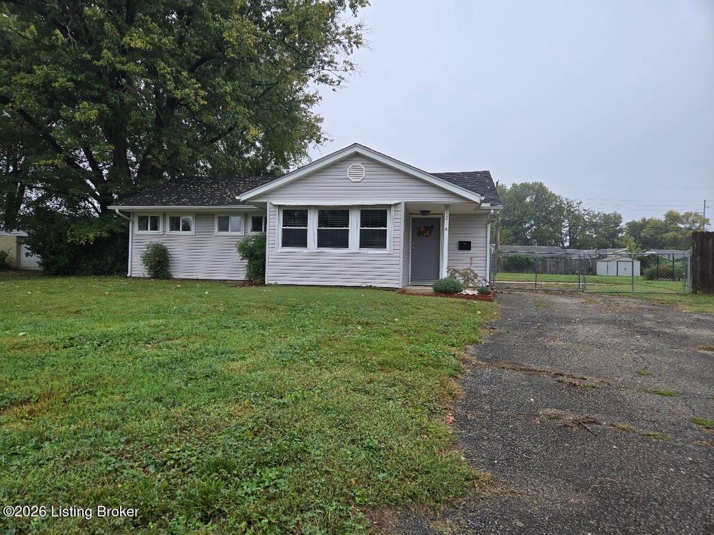 Photo of 212 Welburn Dr, Louisville, KY 40218 (MLS # 1731990)