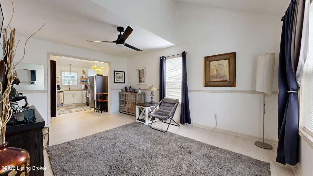 Photo of 3719 Bashford Ave, Louisville, KY 40218 (MLS # 1720991)
