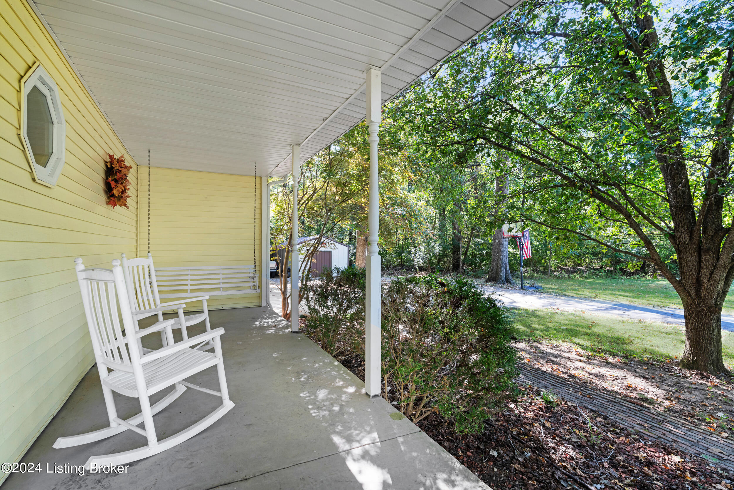 370 Gun Club Rd, Brooks, Kentucky image 2