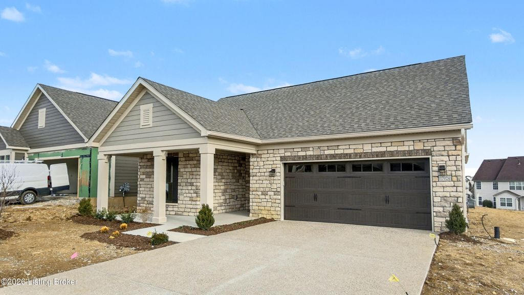 Photo of 17024 Farrier Dr, Louisville, KY 40245 (MLS # 1707687)