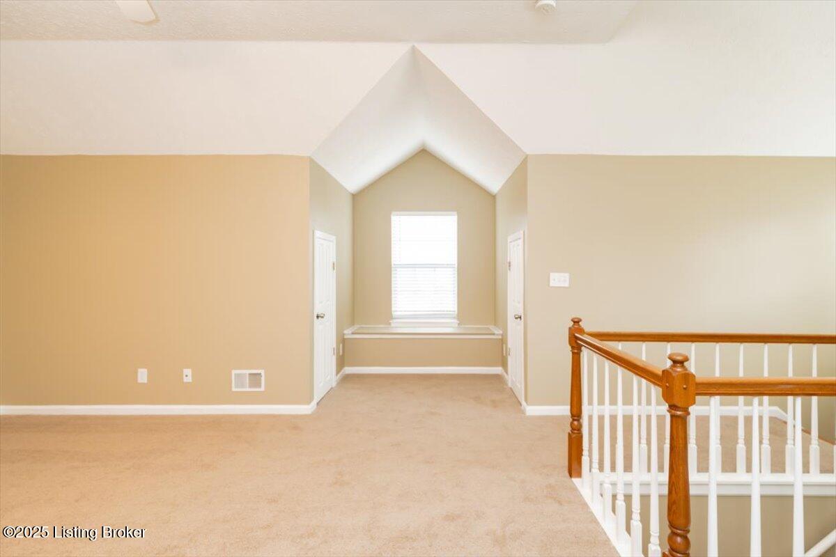 3906 Greenhurst Dr, Louisville, Kentucky image 24