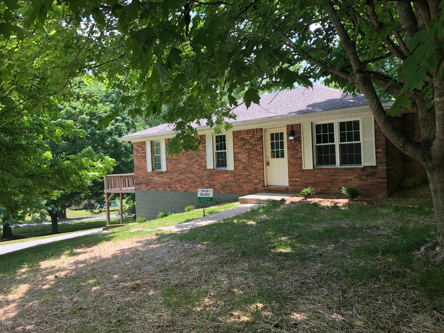 Photo 1 of 17 — 981 Davis Rd, Campbellsville, KY 42718