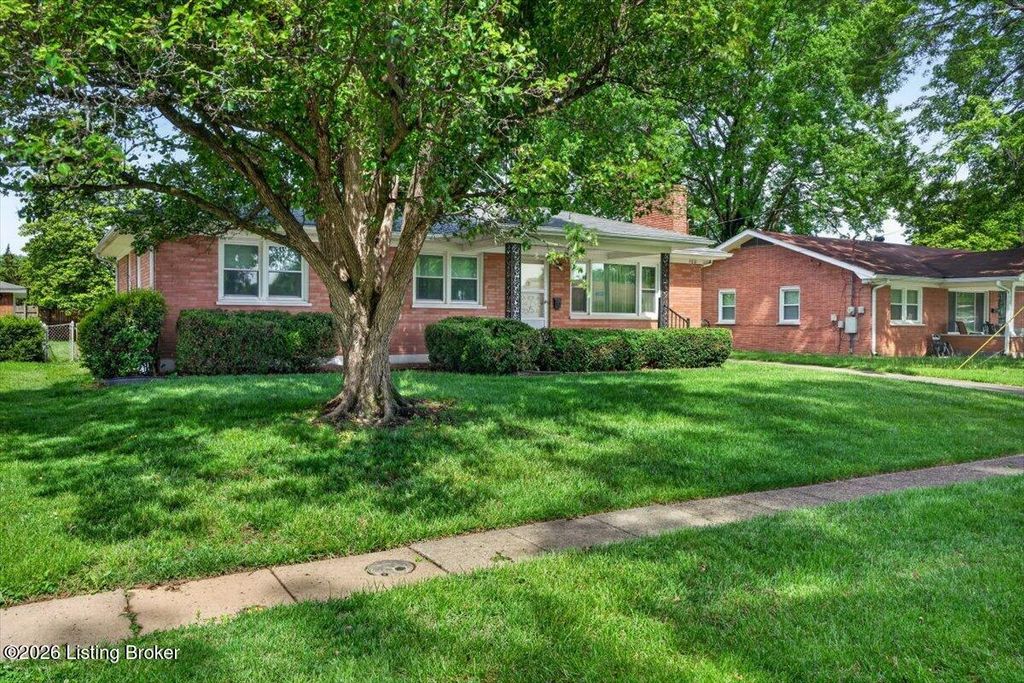 Photo of 4010 Addison Ln, Louisville, KY 40216 (MLS # 1716758)