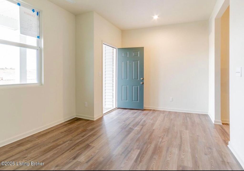 Photo of 1900 Cherry Glen Dr, La Grange, KY 40031 (MLS # 1709827)