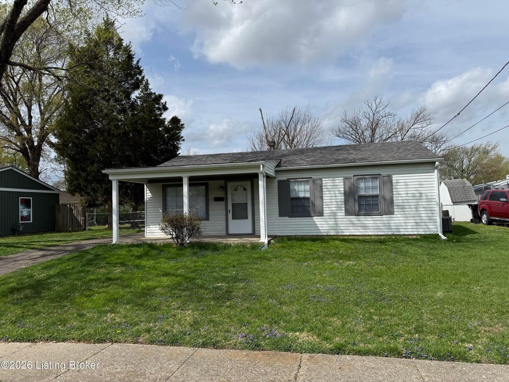 Photo of 6004 Loretta St, Louisville, KY 40213 (MLS # 1713606)