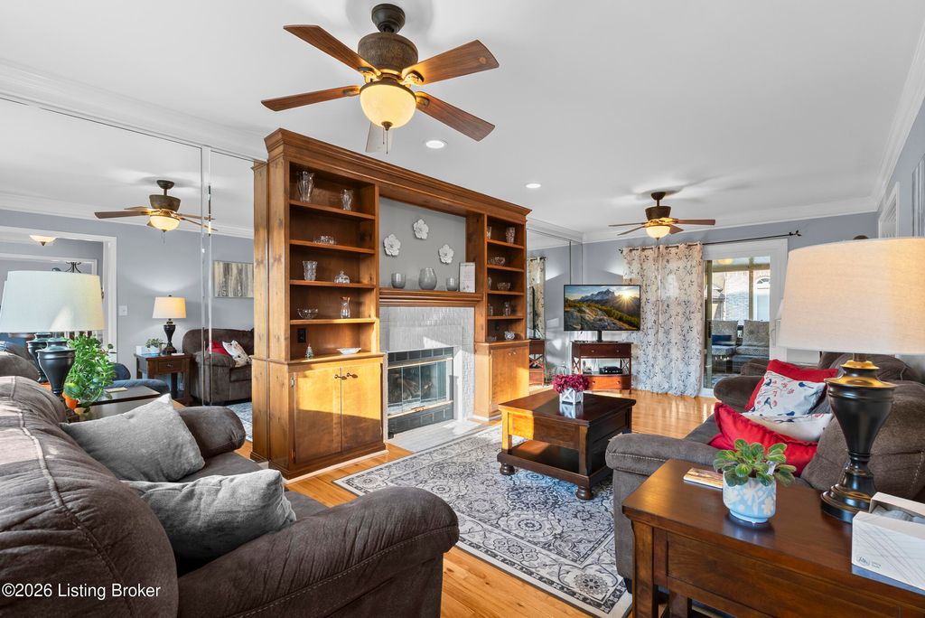 Photo of 7407 Eric Edward Way, Louisville, KY 40220 (MLS # 1705989)