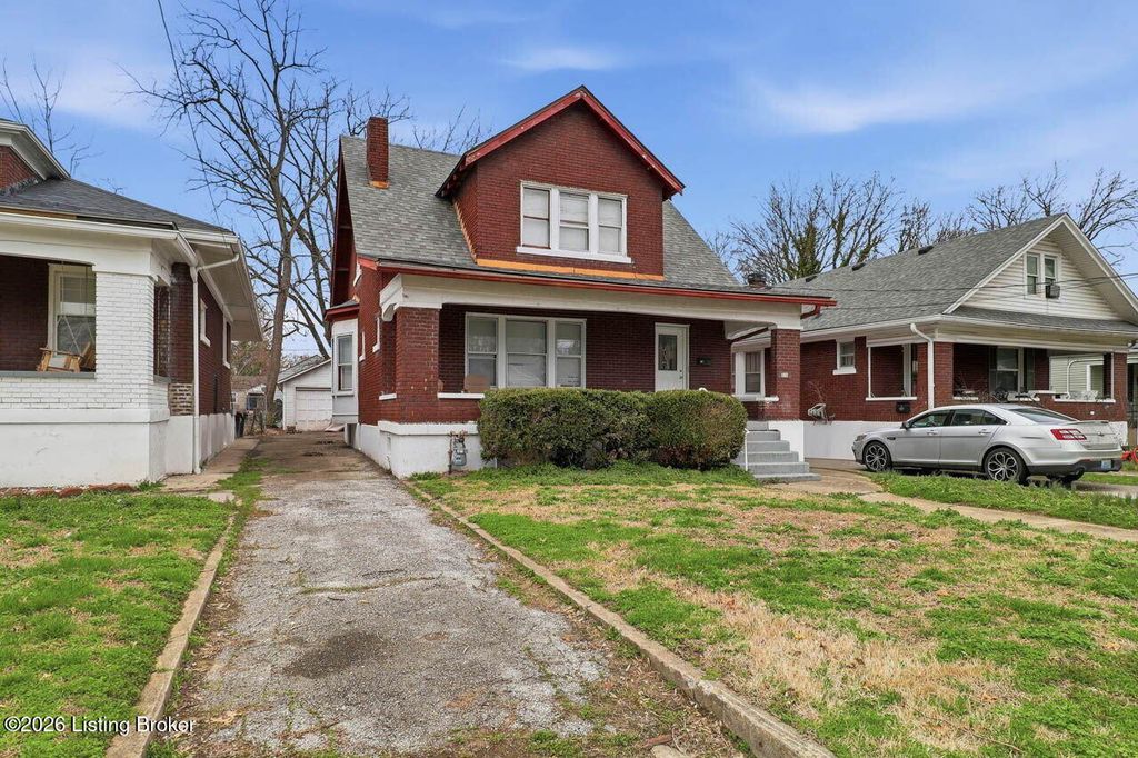 Photo of 116 N 44th St, Louisville, KY 40212 (MLS # 1711010)