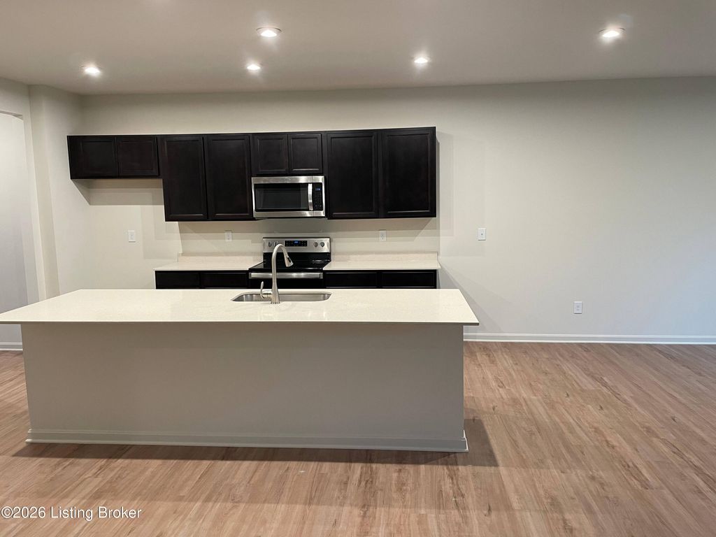 Photo of 7611 Fair Ln, Louisville, KY 40291 (MLS # 1707855)