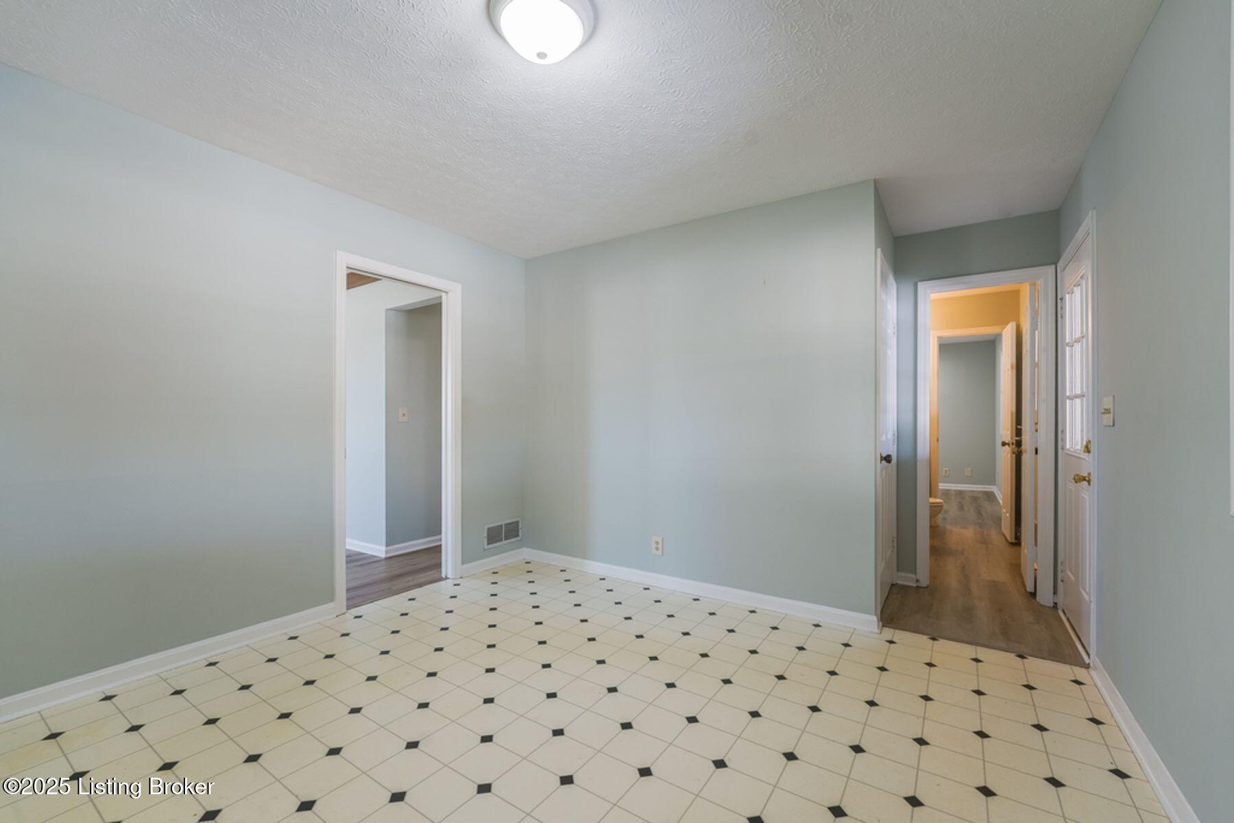104 Maplewood Dr, Simpsonville, Kentucky image 7