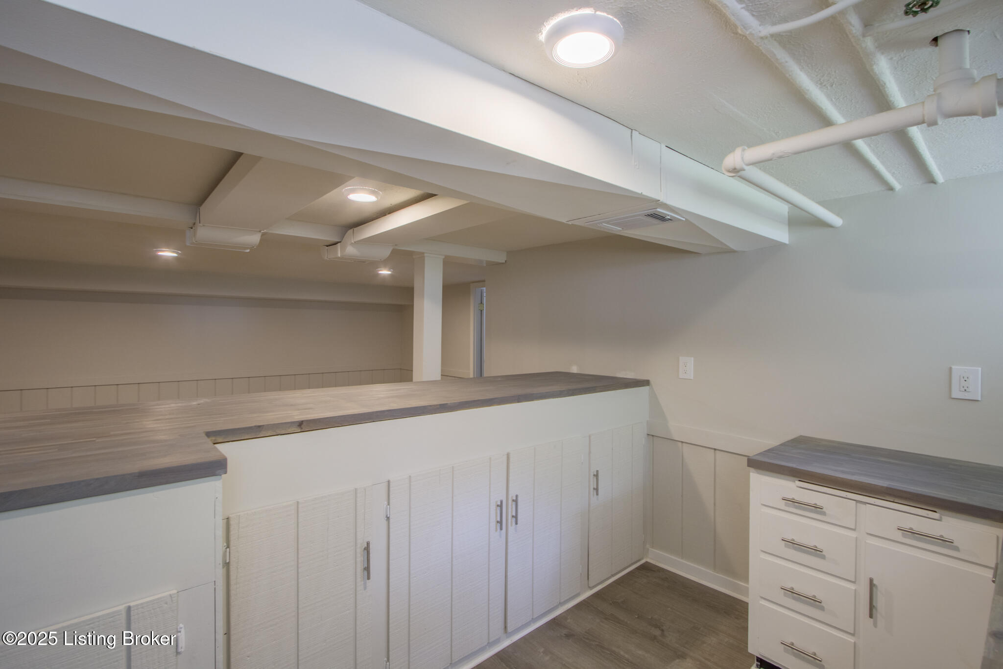 3209 Hikes Ln, Louisville, Kentucky image 31