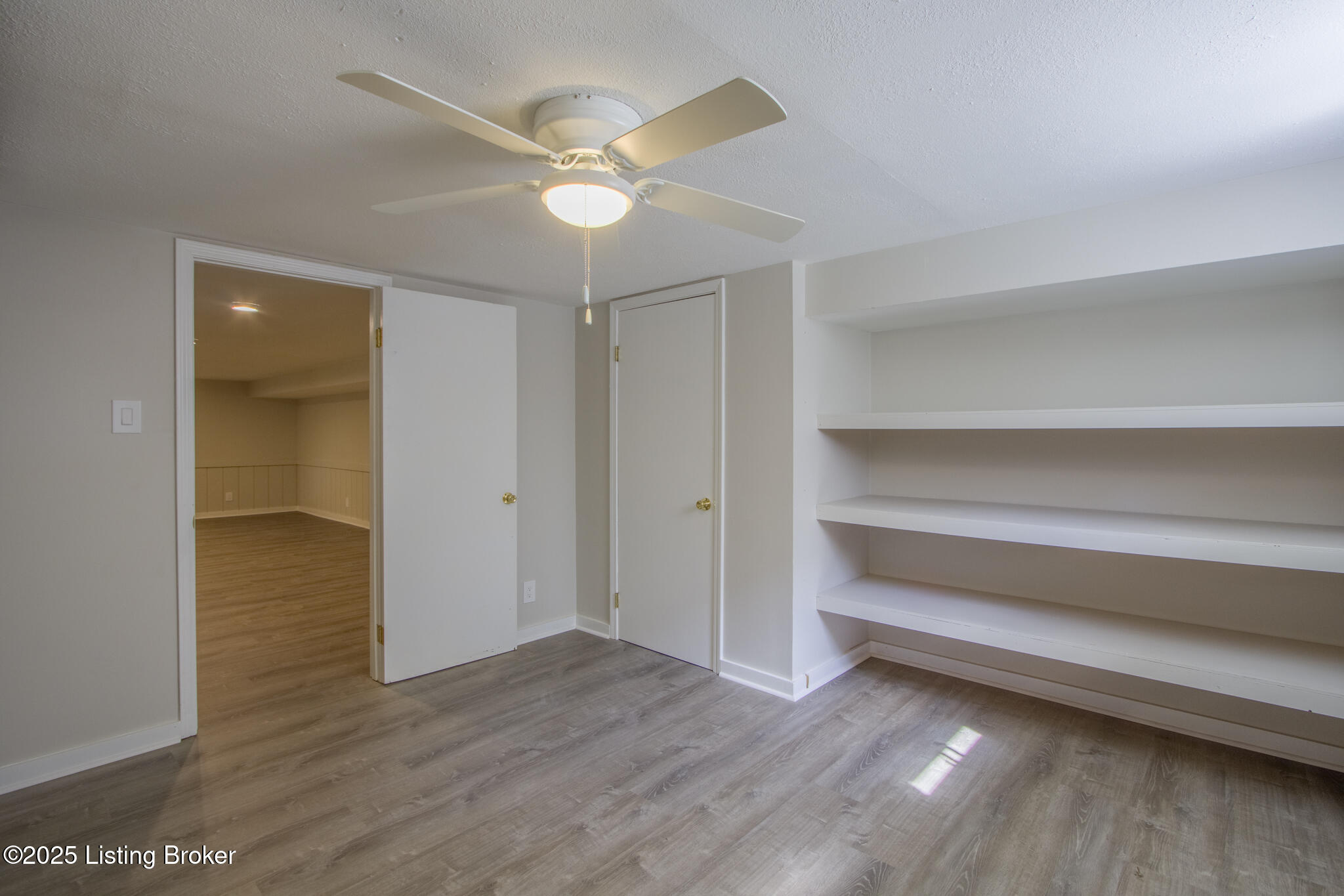 3209 Hikes Ln, Louisville, Kentucky image 34