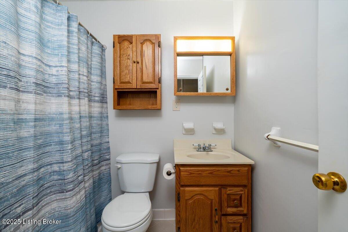 407 N Birchwood Ave, Louisville, Pennsylvania image 14
