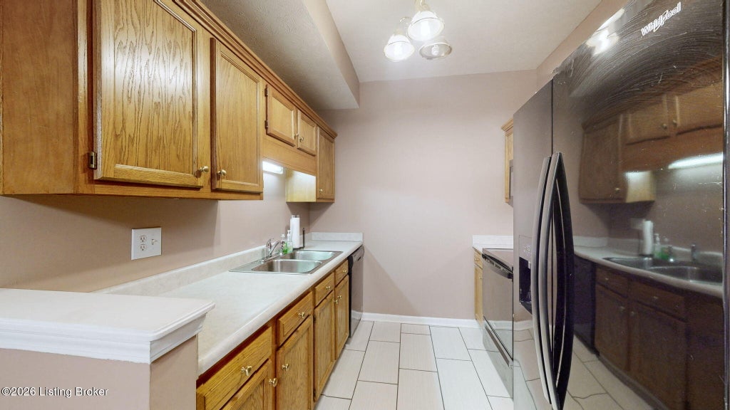 Photo of 5300 Carolina Crossings Way #101, Louisville, KY 40219 (MLS # 1722786)