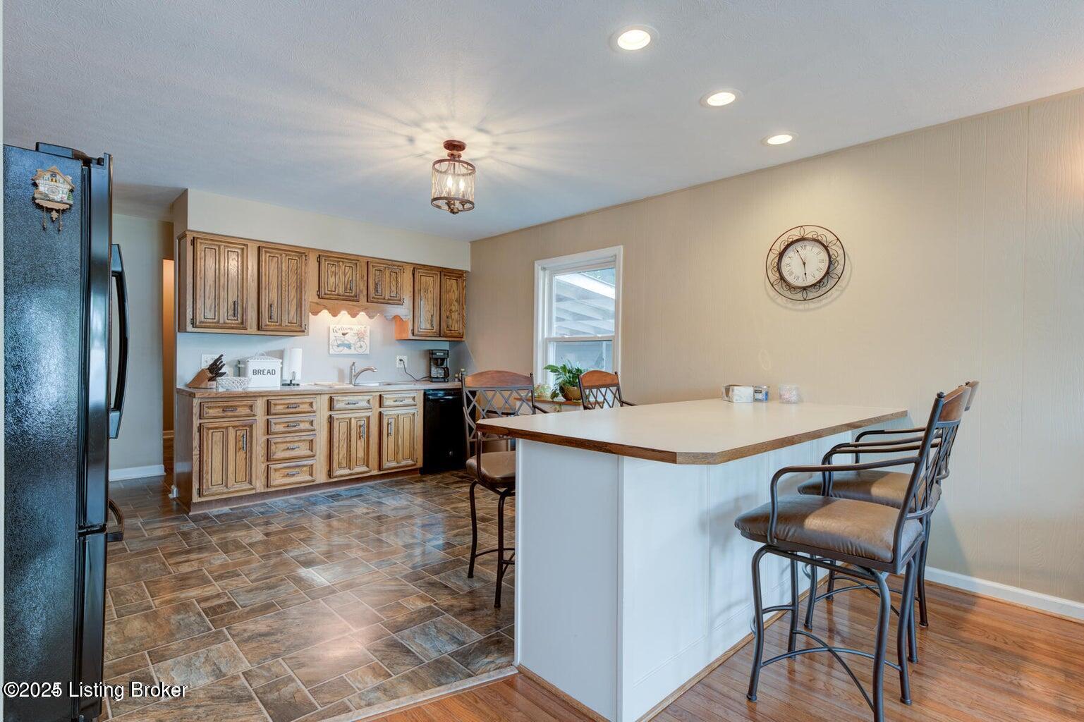 6404 Beulah Church Rd, Louisville, Kentucky image 7
