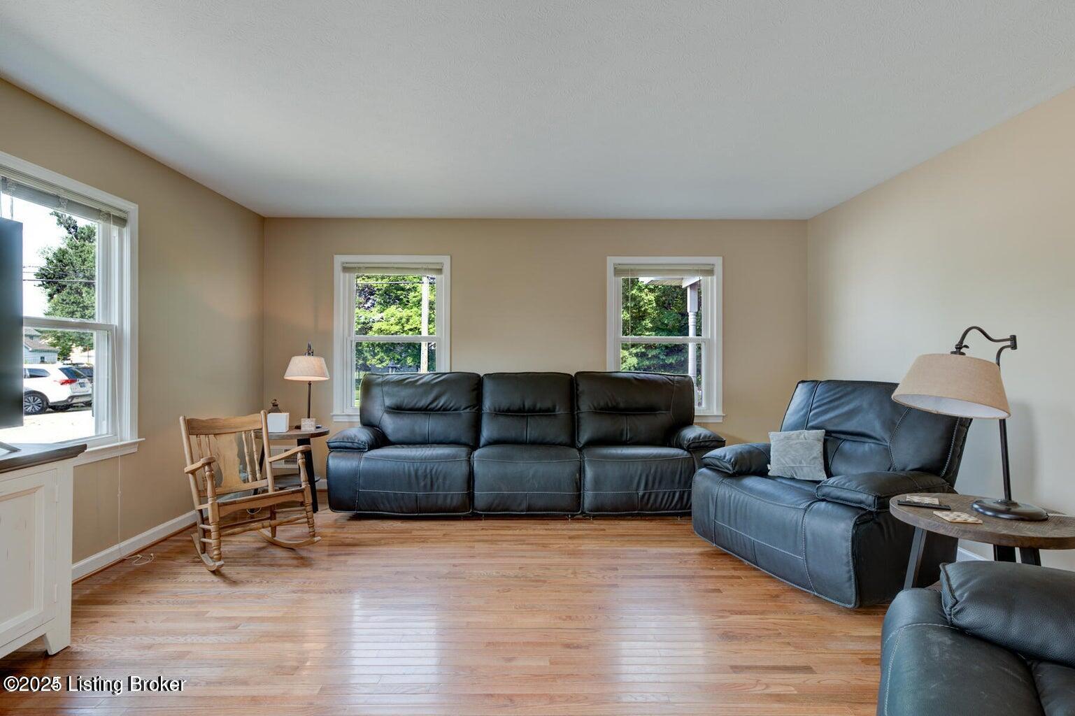 6404 Beulah Church Rd, Louisville, Kentucky image 8