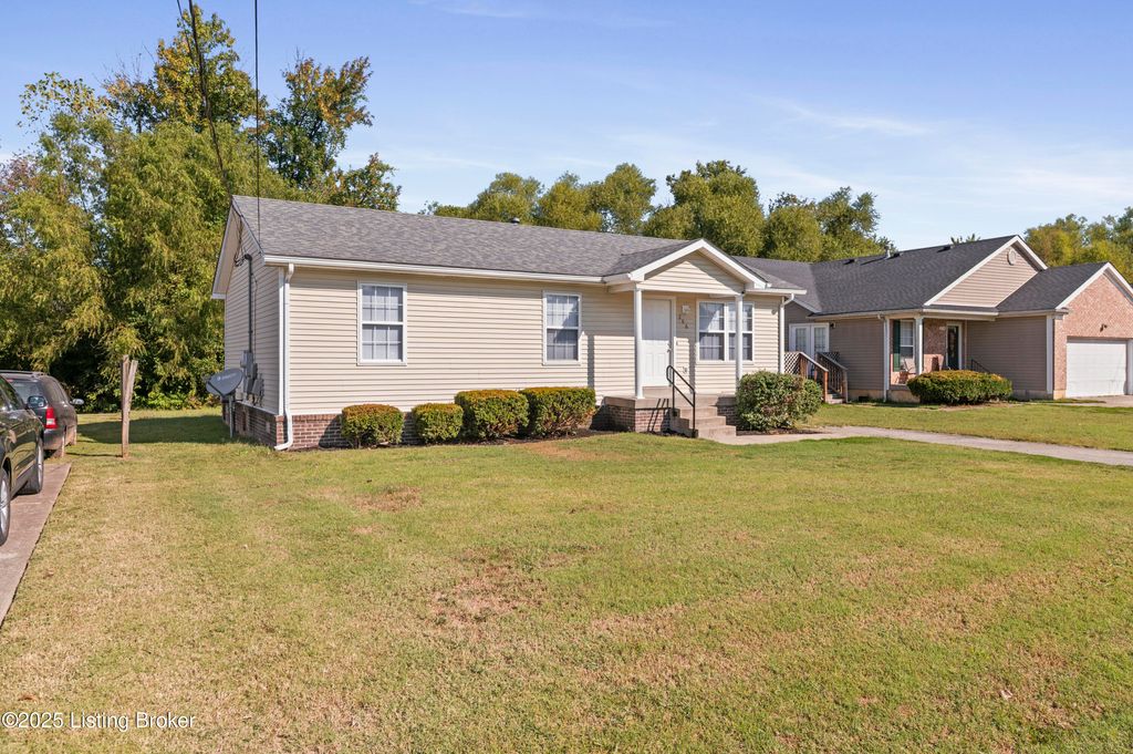 Photo of 286 Seventh Ave, Shepherdsville, KY 40165 (MLS # 1704193)