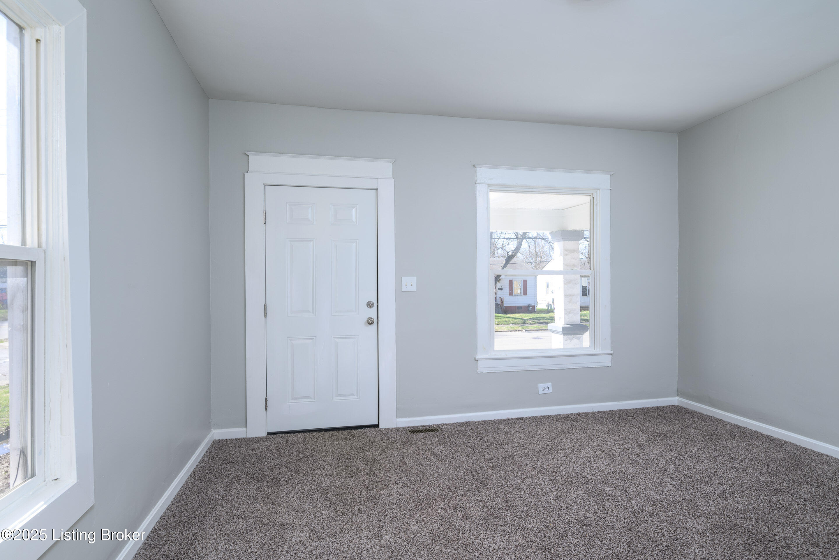 1523 Catalpa St, Louisville, Kentucky image 3
