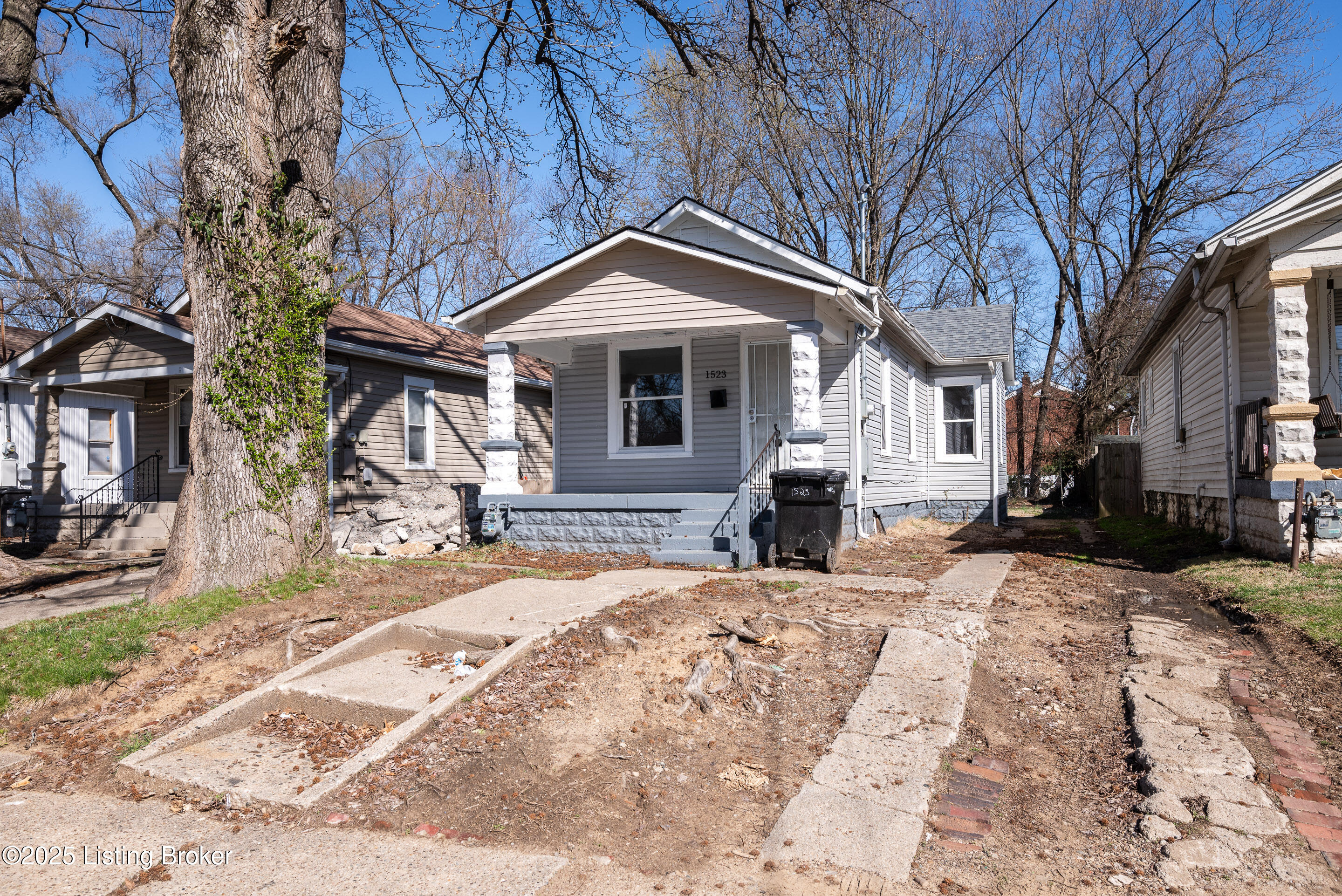 1523 Catalpa St, Louisville, Kentucky image 1