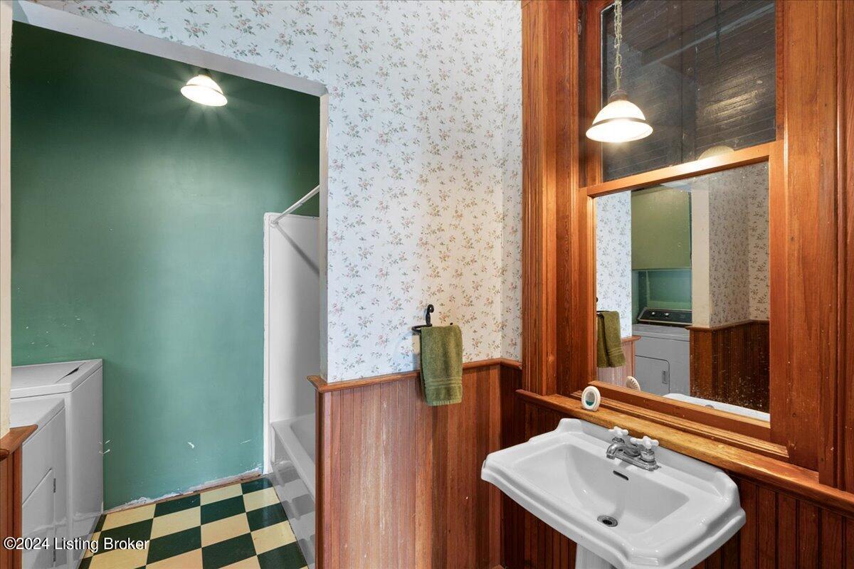 2888 Bardstown Rd, Springfield, Kentucky image 16