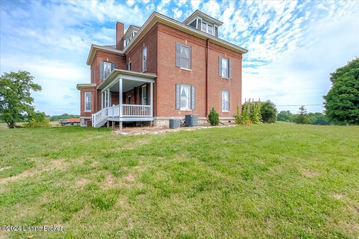 2888 Bardstown Rd, Springfield, Kentucky image 3