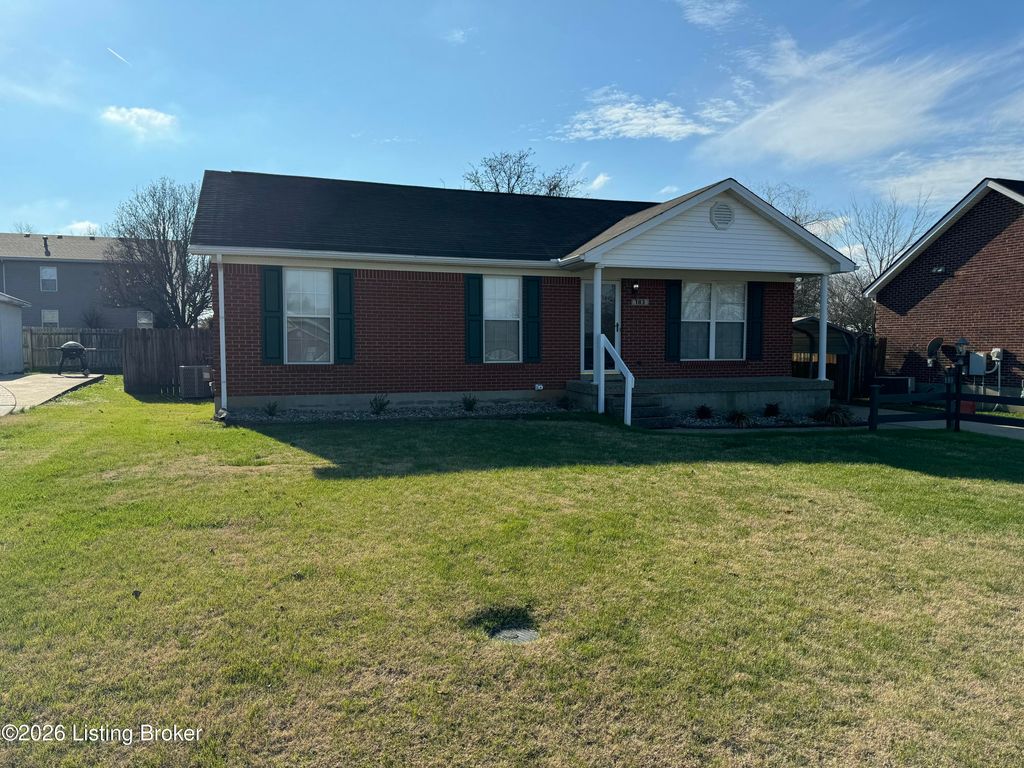 Photo of 183 Frederick Ct, Mt Washington, KY 40047 (MLS # 1707522)
