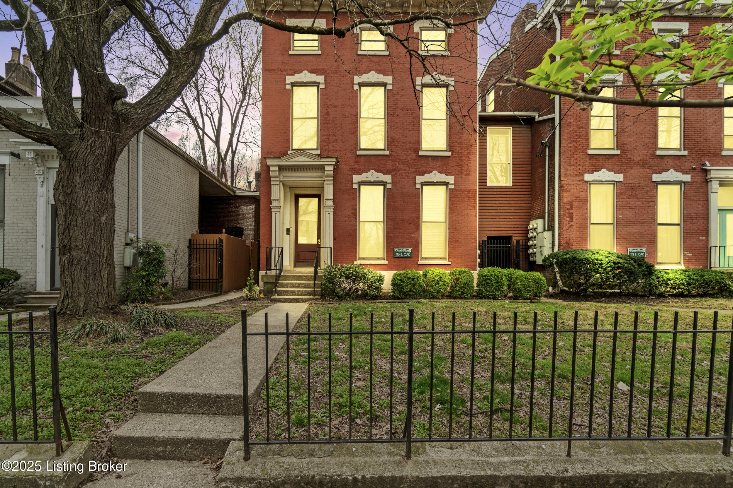 116 E Oak St #APT 2, Louisville, Kentucky image 25