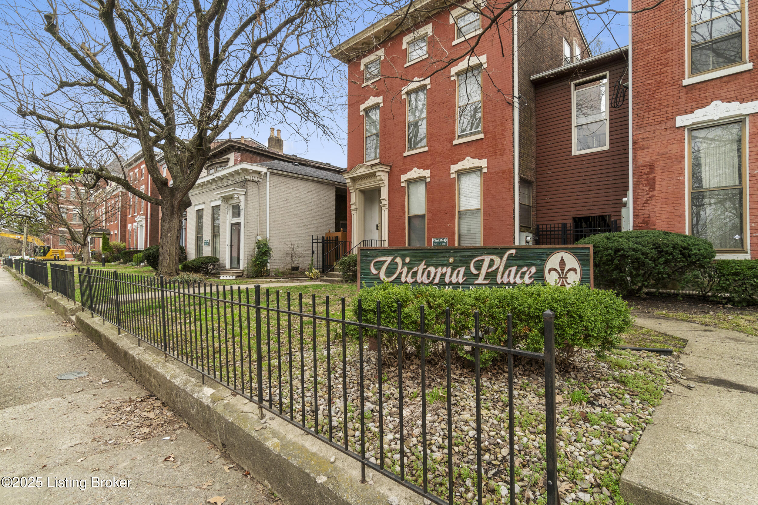 116 E Oak St #APT 2, Louisville, Kentucky image 30