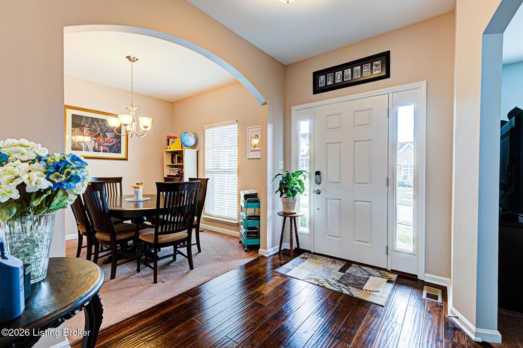 Photo of 11507 Willow Branch Dr, Louisville, KY 40291 (MLS # 1714358)