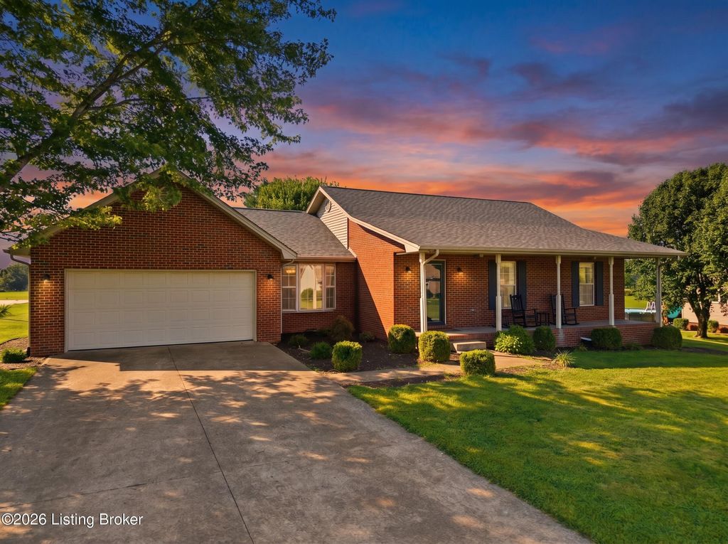 Photo of 101 Terri Rose Ct, Hodgenville, KY 42748 (MLS # 1722970)