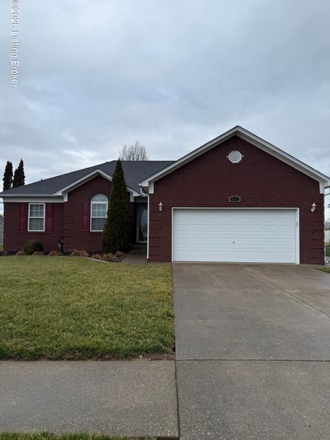 Photo of 401 Bentwood Dr, Shepherdsville, KY 40165 (MLS # 1707059)