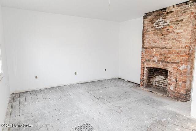 627 Walnut St, Madison, Pennsylvania image 17