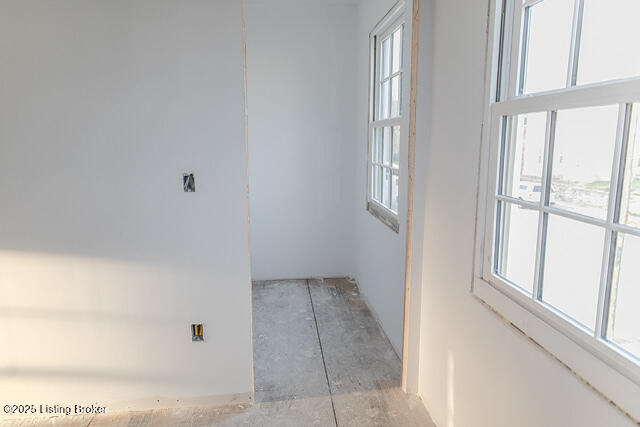 627 Walnut St, Madison, Pennsylvania image 20