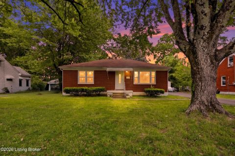 Photo of 4929 Forest Park Dr, Louisville, KY 40219 (MLS # 1716342)