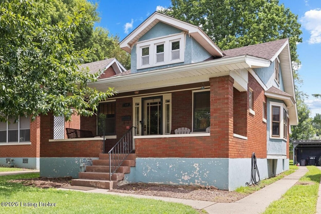 Photo of 2417 Wallace Ave, Louisville, KY 40205 (MLS # 1722992)