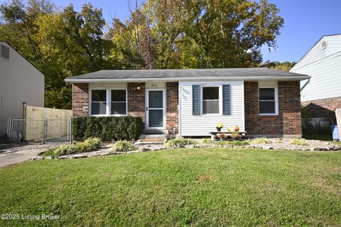 Photo of 8616 Timber Hollow Ct, Louisville, KY 40219 (MLS # 1702347)