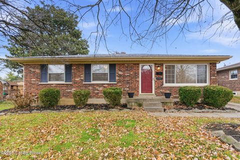 Photo of 1907 Balfour Dr, Louisville, KY 40242 (MLS # 1703983)
