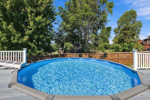 Tiny photo for 6516 Lovers Ln, Louisville, KY 40291 (MLS # 1729381)