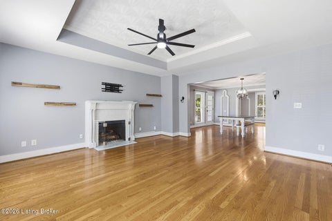 Tiny photo for 6516 Lovers Ln, Louisville, KY 40291 (MLS # 1729381)