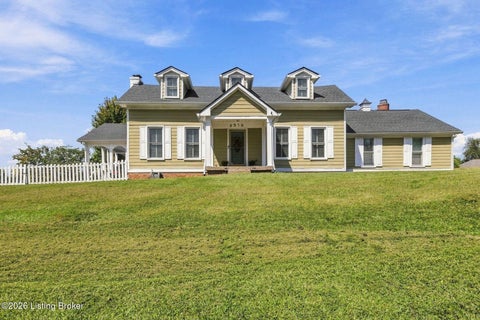 Tiny photo for 6516 Lovers Ln, Louisville, KY 40291 (MLS # 1729381)